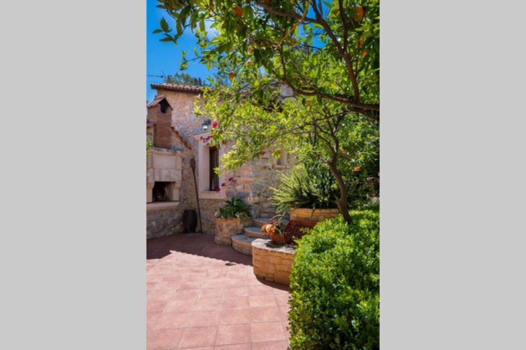 Marigoula House Villa Pombia Luaran gambar
