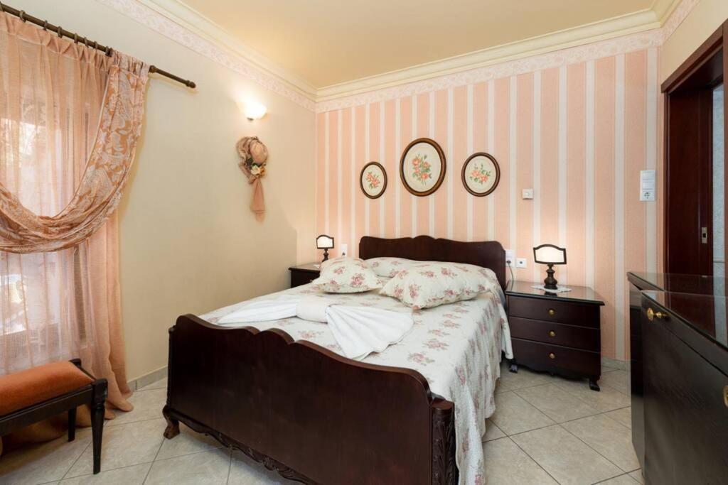 Marigoula House Villa Pombia Luaran gambar