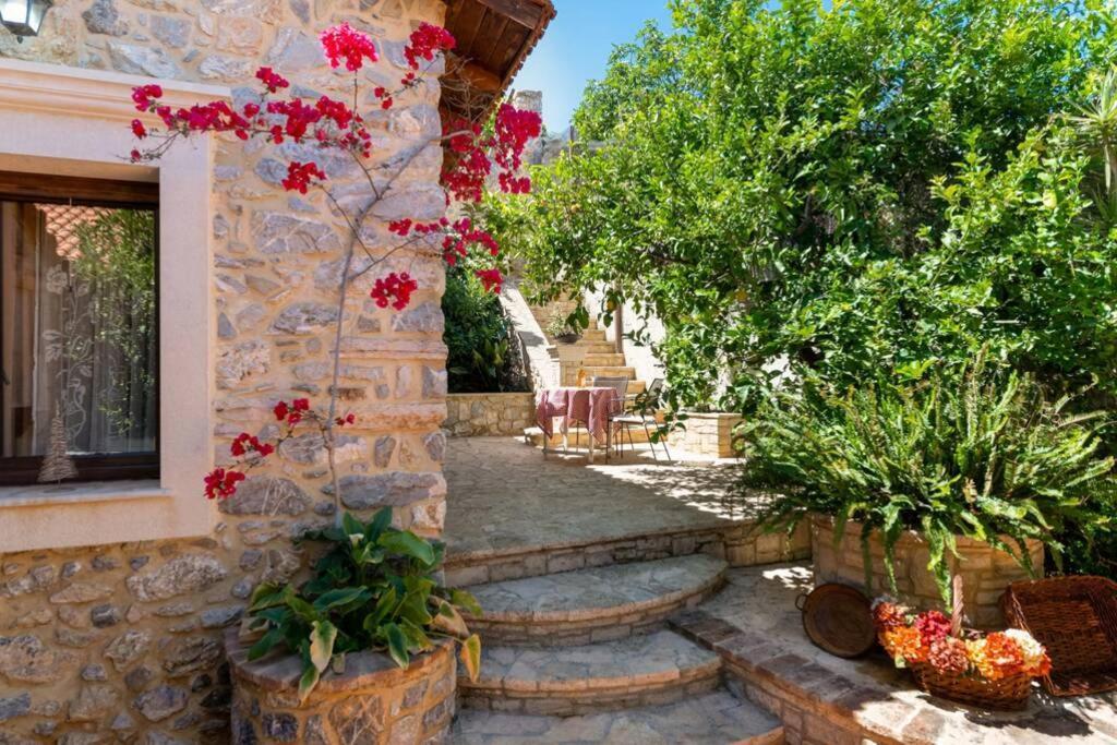 Marigoula House Villa Pombia Luaran gambar